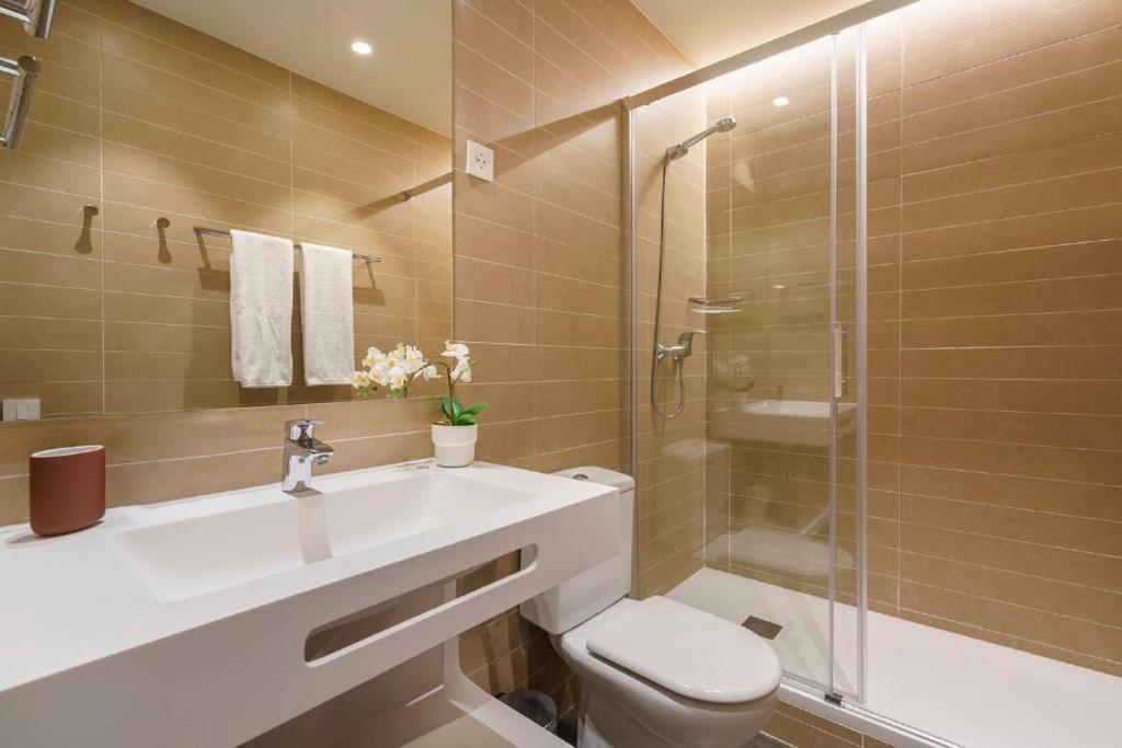 Fisa Ramblas Apartment *